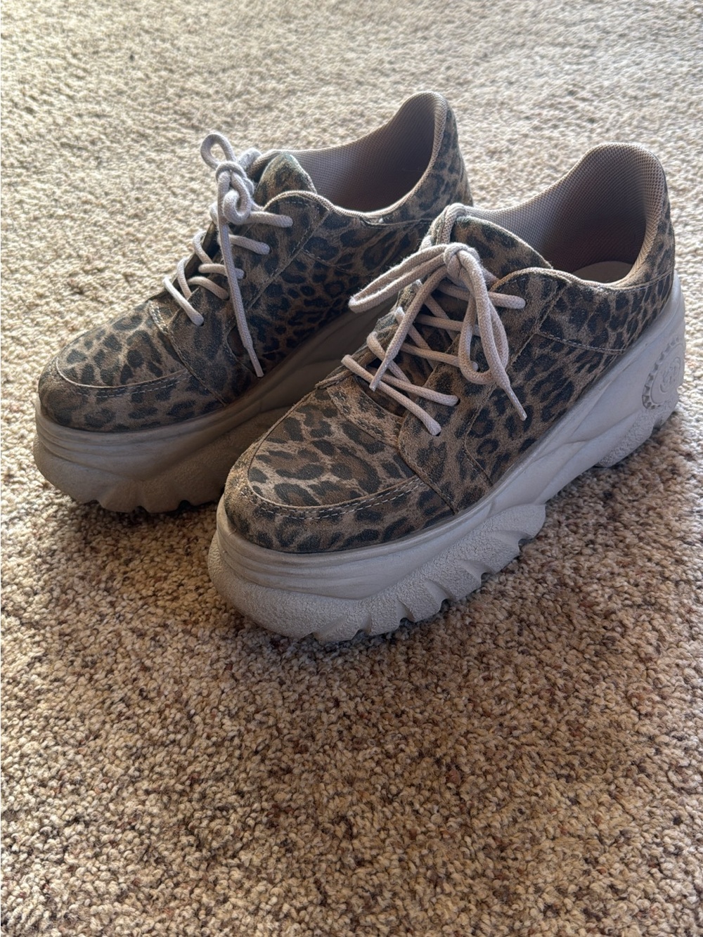 Leopard Platform Lace-Up Sneakers - Beige